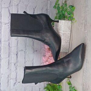 Ann Taylor Black Ankle Boots